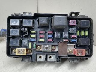 блок предохранителей Honda Civic 7 поколение [рестайлинг] 2004, 1.3 л., LDA1, бензин, серебристый, седан, передний привод