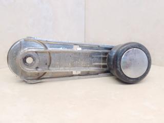 ручка стеклоподъемника задней Volkswagen Passat B5 3B5 1997, 1.9 л., TDi, AHU, дизель, 5МКПП, серебристый, седан, передний привод, 443837581D