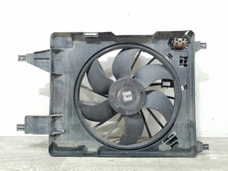 вентилятор радиатора Renault Scenic 2 поколение 2003, 1.9 л., DCi, F9Q 812, дизель, 6МКПП, бордовый, минивэн, 8200151465A