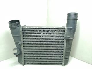 интеркулер Audi A4 B7 2006, 2.0 л., BLB, дизель, 6МКПП, серый, универсал, передний привод, 3E0145805AA