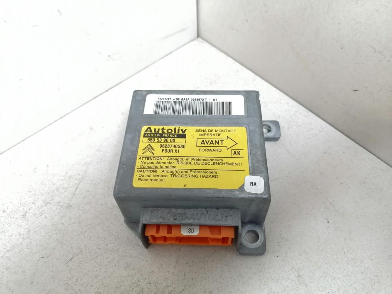 блок AirBag Citroen Xantia 1 поколение 1997, 1.9 л., D, дизель, 5МКПП, тёмно-серый металлик, хетчбэк 5 дв., передний привод, 9628740580, 550539000 - фото №1