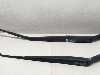 щеткодержатель (поводок стеклоочистителя, дворник) Hyundai Tucson 1 поколение 2006, 2.0 л., CRDi, дизель, АКПП, чёрный, внедорожник 5 дв., передний привод