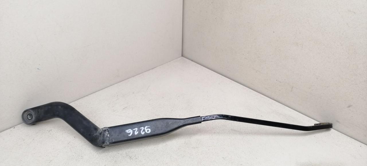 щеткодержатель (поводок стеклоочистителя, дворник) Citroen Xantia 1 поколение 1997, 1.9 л., D, дизель, 5МКПП, тёмно-серый металлик, хетчбэк 5 дв., передний привод - фото №1