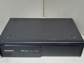 CD-чейнджер Volvo S60 1 поколение 2001, 2.4 л., B 5244 T3, бензин, АКПП, черный, седан, 8651018