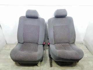 салон (комплект сидений) Renault 19 2 поколение B53B 1993, 1.8 л., бензин, 5МКПП, красный, хетчбэк 5 дв., передний привод, 7700790088, 7700790089, 7701206165, 7700820787