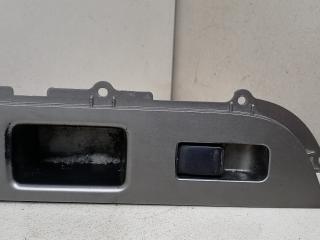 кнопка стеклоподъемника двери передней правой Nissan X-Trail T30 2004, 2.2 л., DCi, дизель, МКПП, серебристый, внедорожник 5 дв., полный подключаемый привод