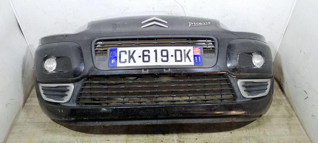 бампер передний Citroen C3 Picasso 1 поколение 2012, 1.4 л., i, бензин, 5МКПП, чёрный - фото №1
