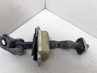 ограничитель открывания двери Skoda Fabia 1 поколение [рестайлинг] 2006, 1.4 л., TDi, BNV, дизель, чёрная, универсал, передний привод, 6Y0839246