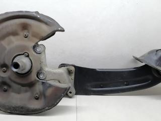 кулак задний правый Volkswagen Passat B6 2008, 2.0 л., TDi, CBAB, дизель, 6МКПП, серебристый, универсал, 5N0615612C, 3C0505226A