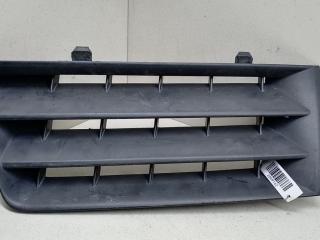 решетка радиатора Renault Megane 2 поколение 2004, 1.5 л., DCi, K9K 722, дизель, 5МКПП, серебристый, хетчбэк 5 дв., передний привод, G8200114156E