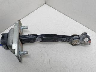 ограничитель открывания двери Toyota Camry 7 поколение XV40 2009, 2.4 л., АКПП, серебристый, седан, передний привод, 6862006040