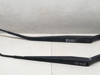 щеткодержатель (поводок стеклоочистителя, дворник) Hyundai Tucson 1 поколение 2006, 2.0 л., CRDi, дизель, АКПП, чёрный, внедорожник 5 дв., передний привод