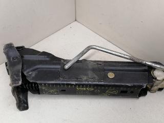 домкрат Volvo S60 1 поколение 2001, 2.4 л., B 5244 T3, бензин, АКПП, черный, седан, передний привод, 9492743