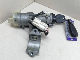 контактная группа Hyundai Matrix 1 поколение 2003, 1.5 л., CRDi, дизель, МКПП, серебристый, минивэн, передний привод, 931102D000