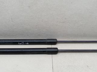 амортизатор крышки багажника (3-5 двери) Volkswagen Passat B6 2008, 2.0 л., TDi, CBAB, дизель, 6МКПП, серебристый, универсал, 3C9827550A
