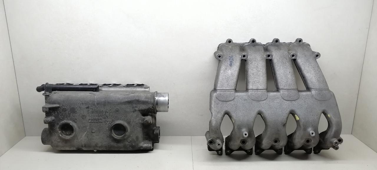 коллектор впускной Renault Laguna 1 поколение 1997, 2.2 л., DT, G8T 792, дизель, 5МКПП, синий, универсал, передний привод, SV10700200F4, 7700599987 - фото №1