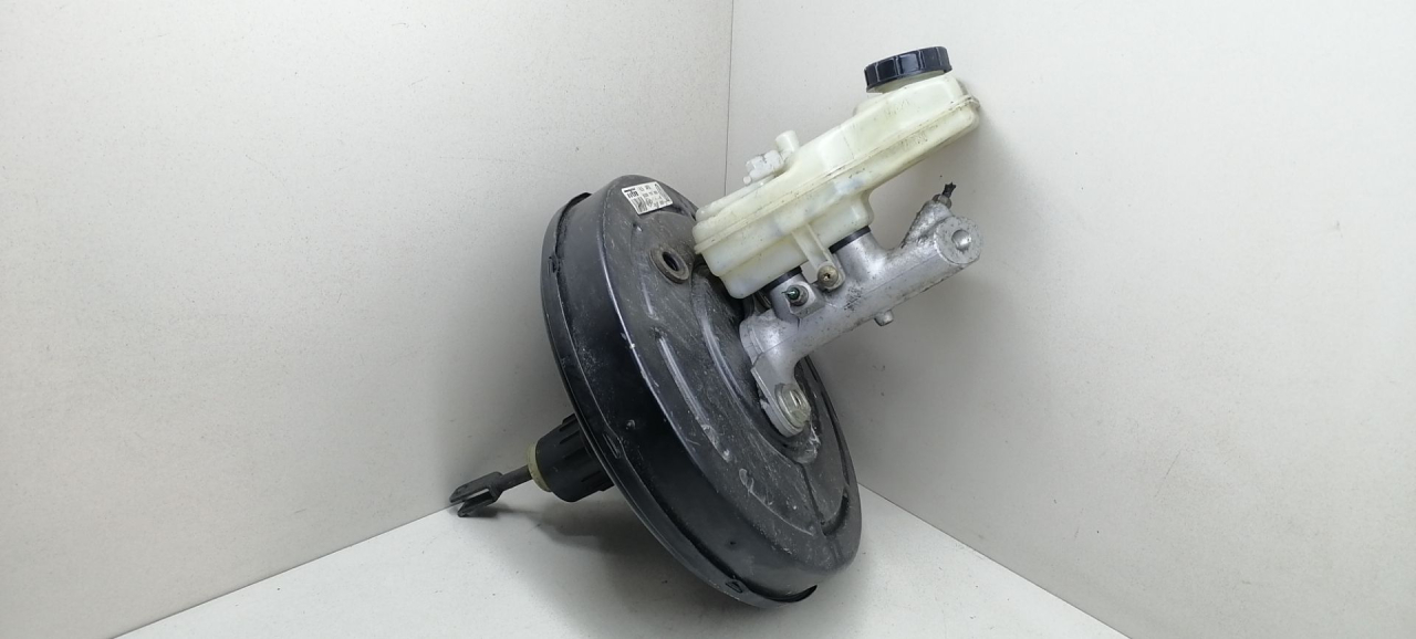 вакуумный усилитель тормозов Renault Megane 2 поколение 2004, 1.5 л., DCi, K9K 722, дизель, 5МКПП, серебристый, хетчбэк 5 дв., передний привод, 8200157453E - фото №1