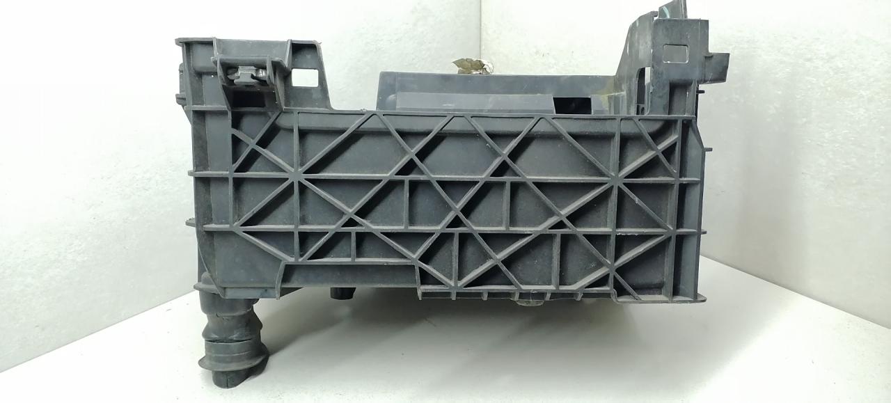 полка аккумулятора Renault Laguna 3 поколение 2007, 2.0 л., DCi, M9R 802, дизель, 6МКПП, голубой, 244460001R, 244940001R - фото №1