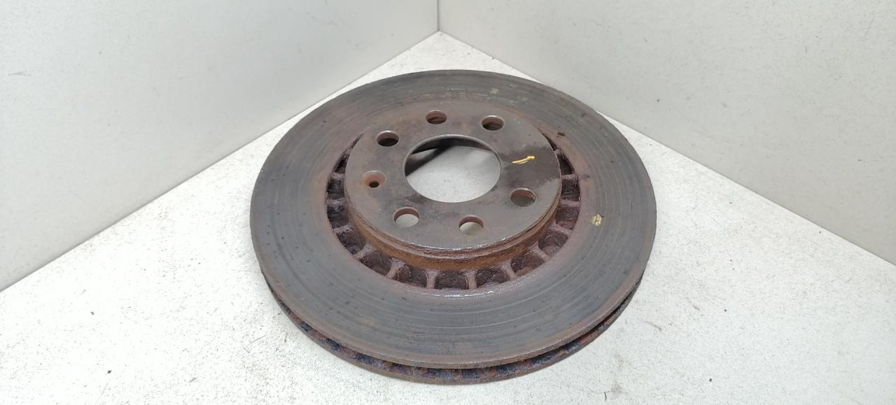 диск тормозной передний Opel Vectra B 1998, 1.6 л., X 16 XEL, бензин, 5МКПП, зеленый, универсал - фото №1