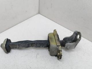 ограничитель открывания двери Nissan Almera Tino V10 2002, 2.2 л., DCi, дизель, 5МКПП, серебристый, минивэн, передний привод