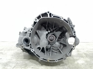 КПП механическая (МКПП) Nissan X-Trail T30 2004, 2.2 л., DCi, дизель, МКПП, серебристый, внедорожник 5 дв., полный подключаемый привод, 8H5