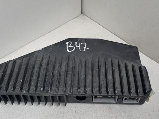 усилитель музыкальный Volvo S60 1 поколение 2001, 2.4 л., B 5244 T3, бензин, АКПП, черный, седан, 8633972