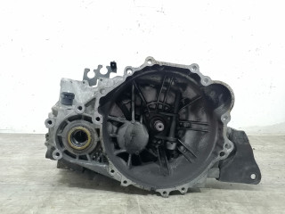 КПП механическая (МКПП) Kia Carens 2 поколение FJ 2006, 2.0 л., CRDi, дизель, 5МКПП, чёрный, минивэн, передний привод, L5R, 354210