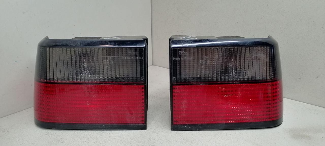 фонари задние (комплект) Citroen Xantia 1 поколение 1997, 1.9 л., D, дизель, 5МКПП, тёмно-серый металлик, хетчбэк 5 дв., передний привод - фото №1