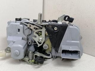 замок двери передней правой Nissan X-Trail T30 2004, 2.2 л., DCi, дизель, серебристый, внедорожник 5 дв., полный подключаемый привод