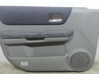 обшивка двери передняя левая Nissan X-Trail T30 2004, 2.2 л., DCi, дизель, серебристый, внедорожник 5 дв., полный подключаемый привод