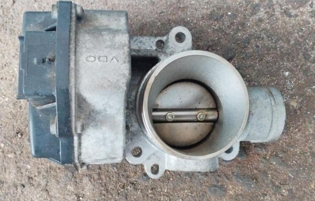заслонка дроссельная Citroen C3 1 поколение 2002, 1.4 л., KFV (TU3A), бензин, 9640796280 - фото №1