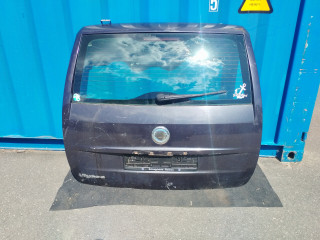 крышка багажника (дверь 3-5) Fiat Ulysse 2 поколение 2005, 2.2 л., 4HW (10DZ33), дизель