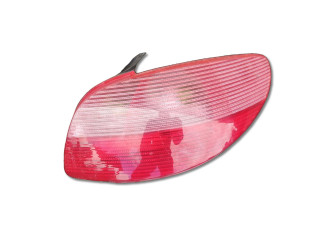 фонарь задний правый Peugeot 206 1 поколение 2001