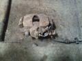 суппорт передний правый Renault Laguna 2 поколение 2001, 1.8 л., бензин, МКПП, темно синий, хетчбэк 5 дв., передний привод - фото №3