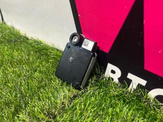 радар / датчик активного круиз контроля Tesla Model Y 1 поколение 2022, электро, белый, 1607917-51-F