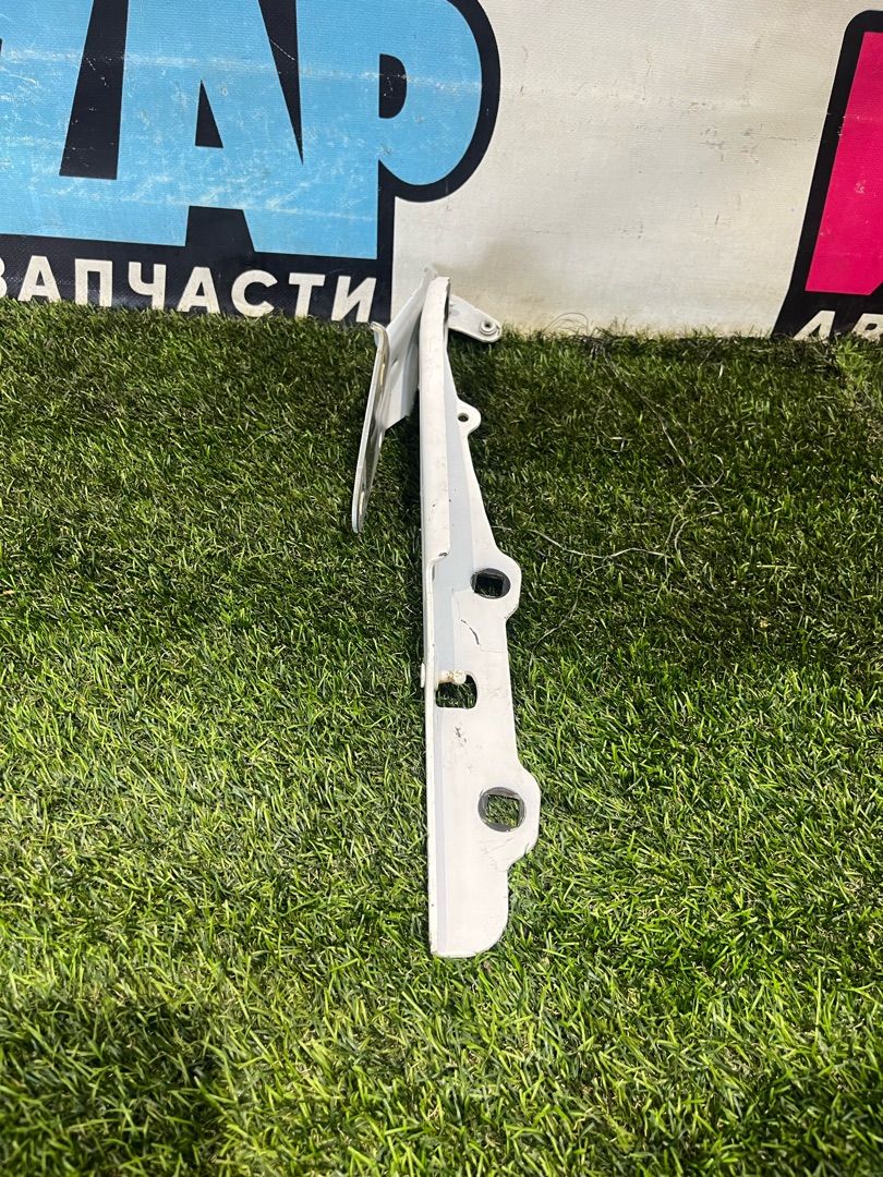 петля капота правая RAM 1500 5 поколение 2019, 5.7 л., бензин, АКПП, пикап, полный привод - фото №1