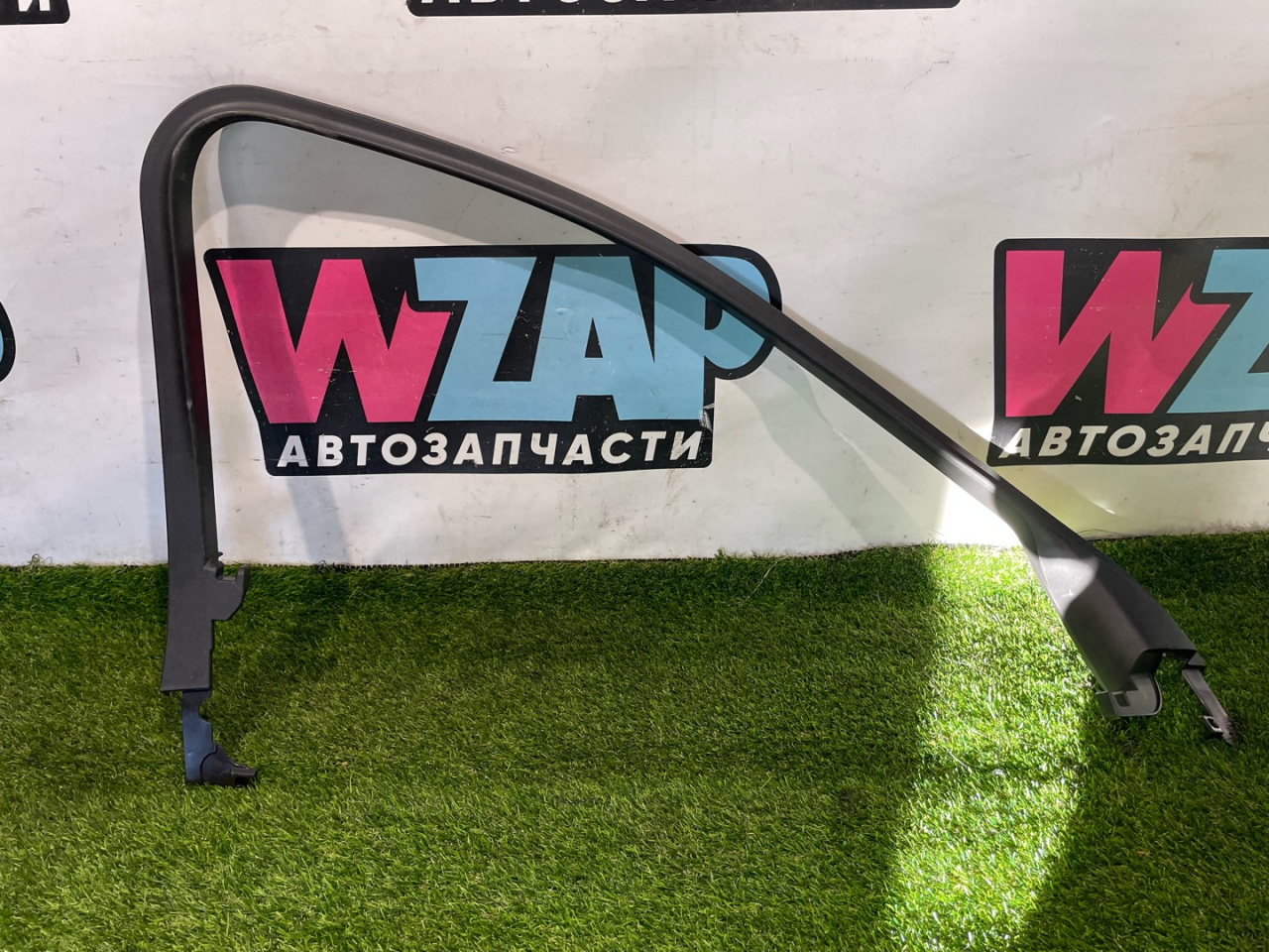 молдинг стекла Buick Encore GX 1 поколение 2023, 1.2 л., бензин, АКПП, внедорожник 5 дв., передний привод - фото №1