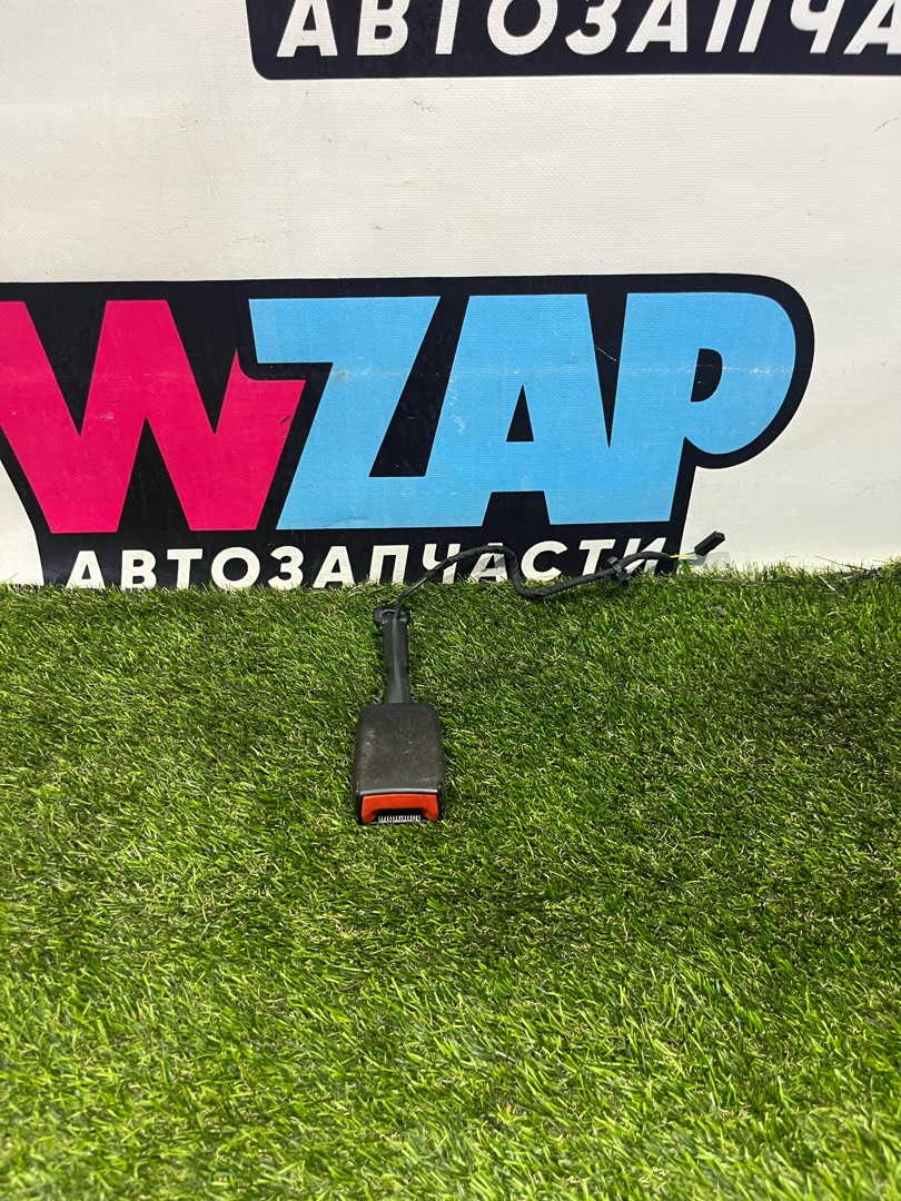 замок ремня безопасности Volkswagen Jetta 7 поколение 2019, 1.4 л., бензин, АКПП, седан, передний привод, 17A857756 - фото №1