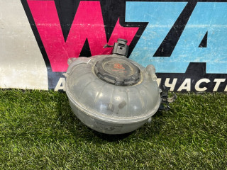 бачок расширительный Volkswagen Tiguan 2 поколение 2020, 2.0 л., бензин, АКПП, внедорожник 5 дв., 5QM121407E