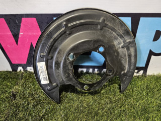 защитный кожух тормозного механизма Buick Encore GX 1 поколение (2019 - 2026), 13507431