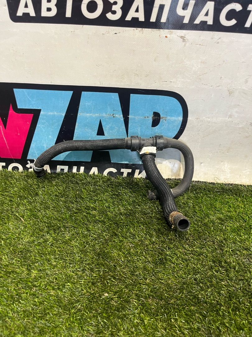 патрубок радиатора Tesla Model X 1 поколение 2017, электро, белый, 1032157-00-G - фото №1