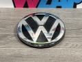 эмблема Volkswagen Jetta 7 поколение 2019, 1.4 л., бензин, АКПП, черный, седан, передний привод, 3G0853601A - фото №4