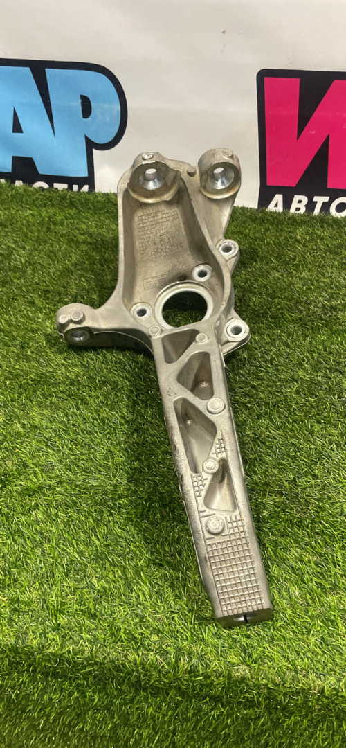 кулак поворотный левый Tesla Model Y 1 поколение 2023, электро, полный привод, 1488311-00-F - фото №1