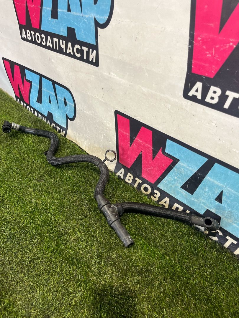 патрубок (трубопровод, шланг) Ford Explorer 6 поколение U625 2021, 2.3 л., бензин, АКПП, внедорожник 5 дв., задний привод, L1M3-18K497-AMA - фото №1