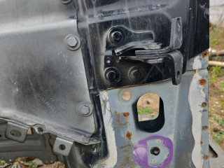 петля двери Tesla Model 3 1 поколение (2017 - 2026)