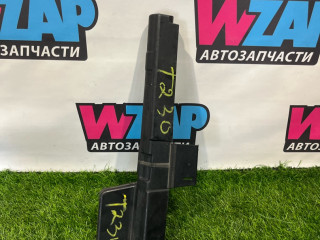 воздуховод (дефлектор) радиатора Ford Mustang 6 поколение S550 [рестайлинг] 2018, 2.3 л., бензин, АКПП, черный, кабриолет, задний привод, FR3B-8103-BC