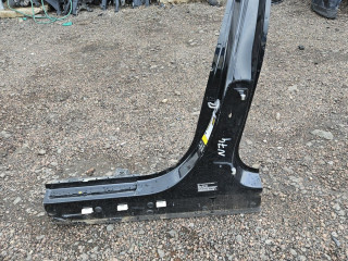 Стойка кузовная центральная левая BMW 3 серия G20 2021