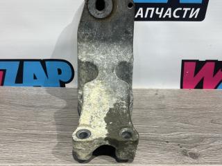 кронштейн двигателя Ford Mustang 6 поколение S550 [рестайлинг] 2019, 2.3 л., бензин, МКПП, черный, купе, задний привод, FR3C-6B033-CB