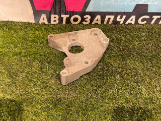 кронштейн компрессора кондиционера Ford Mustang 6 поколение S550 [рестайлинг] 2020, 2.3 л., бензин, АКПП, белый, купе, задний привод, FR3E19D624CA