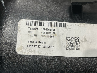 накладка на порог внутренняя Tesla Model X 1 поколение 2017, электро, белый, 1050365-00-E